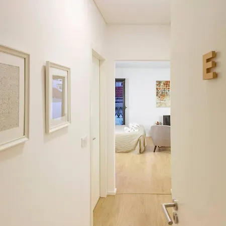 Fernandes Tomas Rooftop * بورتو